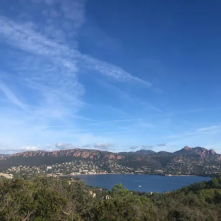 Notre Paradis D'agay * Saint-Raphael (Var)