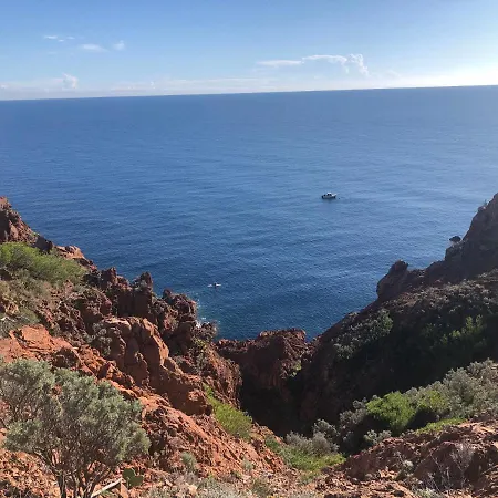 Notre Paradis D'agay Saint-Raphael (Var)